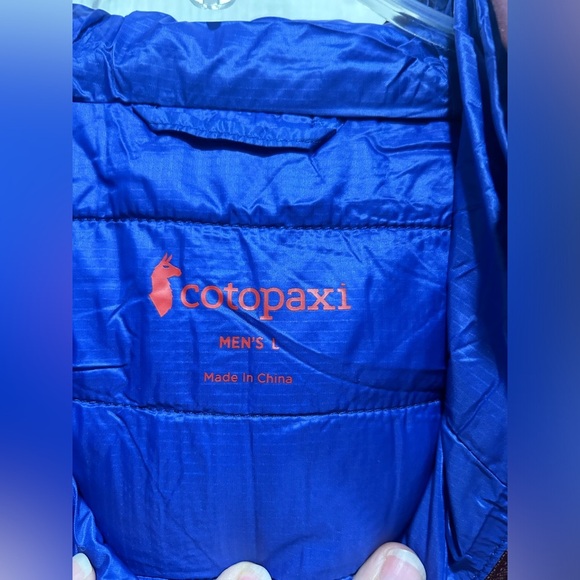 Cotopaxi Men’s Large Capa Insulated Hooded Jacket Wine Blue Violet NWT Puff - Picture 7 of 10